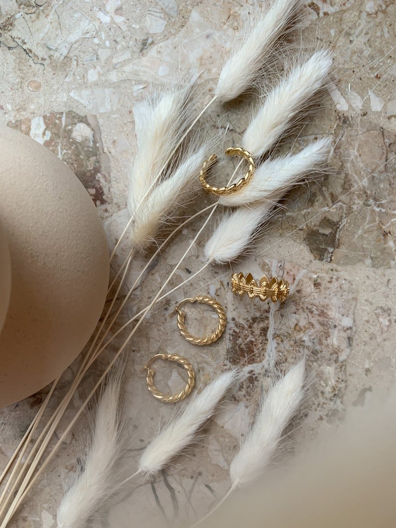 Hanging toiletry bag for travel