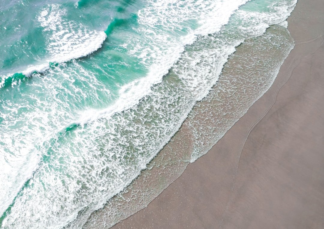 Turquoise Gulf of Mexico water waves