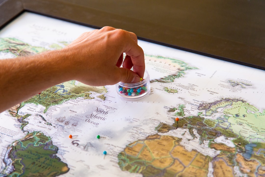 World map showing different plug types