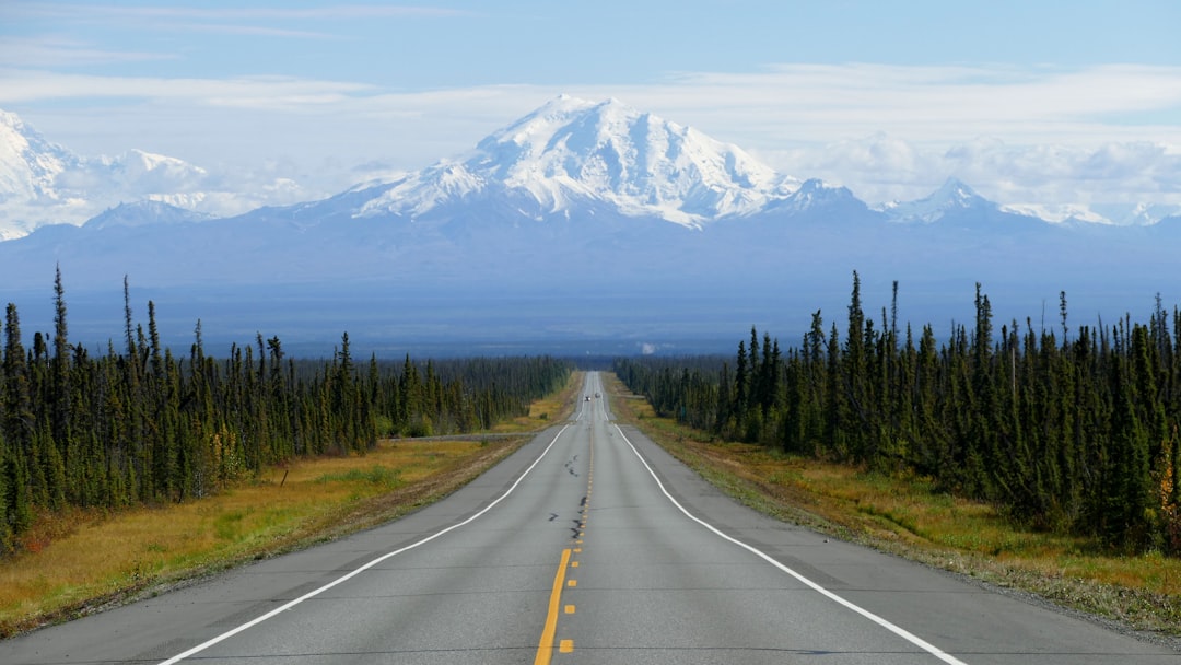Seward Highway scenic drive along Turnagain Arm