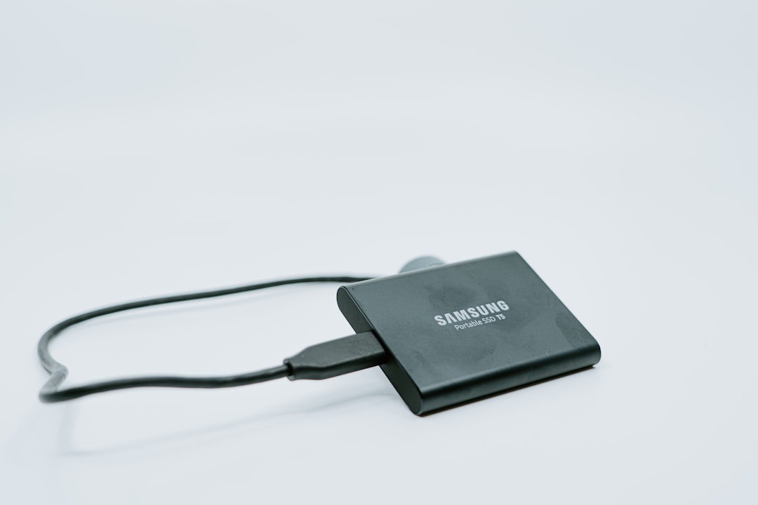Small Bluetooth transmitter device for travel