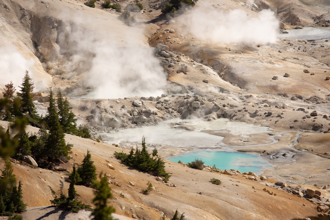 Steaming hydrothermal vents and boiling pools at Bumpass Hell in Lassen Volcanic National Park